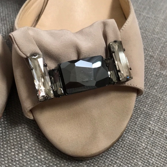 Jimmy Choo sandal Nude 39( LABOR DATE SPECIAL!!) - Picture 2 of 5